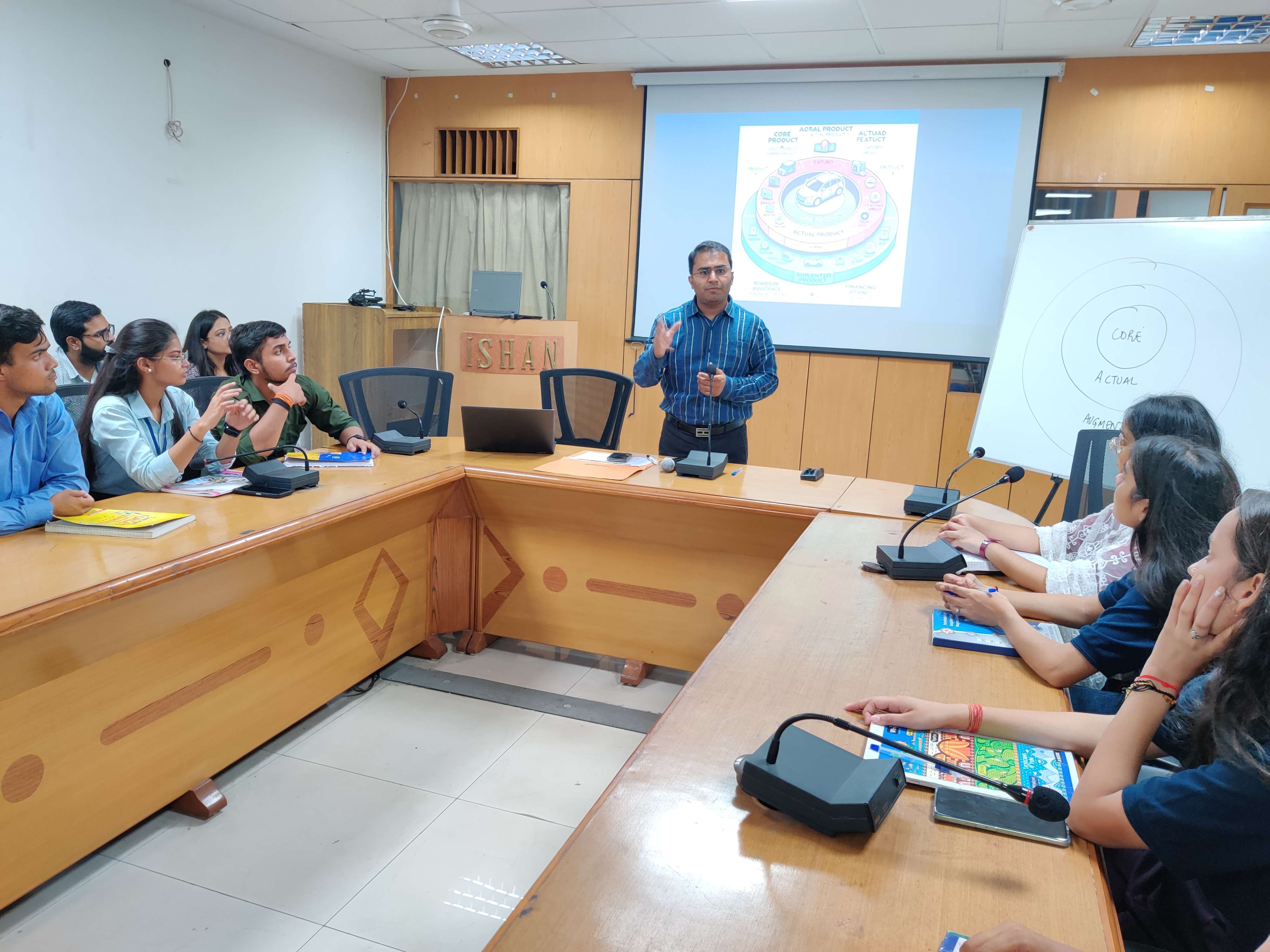 Top Ishan IIMT B.Com students engaging in interactive learning sessions.